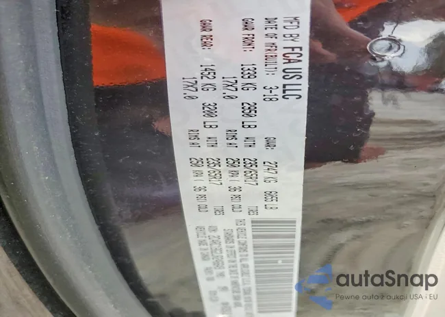 2C4RC1BG2JR246649: 76669735