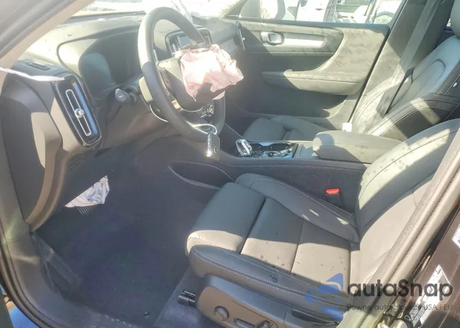 YV4L12UCXT2727906: 79110655