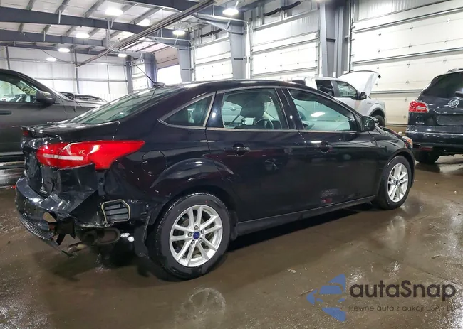 1FADP3F29GL246129: 77926005