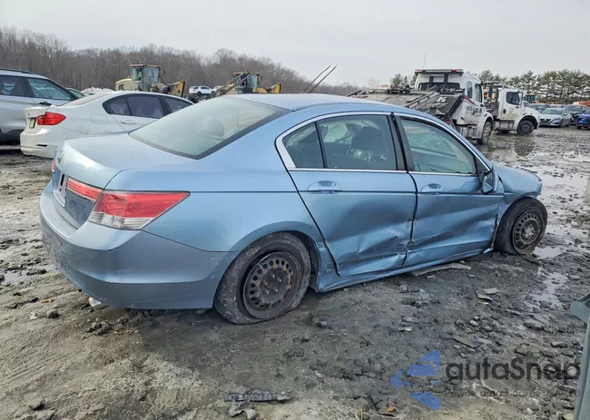 1HGCP2F33CA029109: 76173815