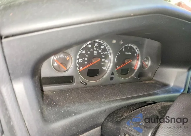 YV1RH592952476707: 76130375