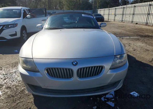 4USBU53577LX02272: 76558515