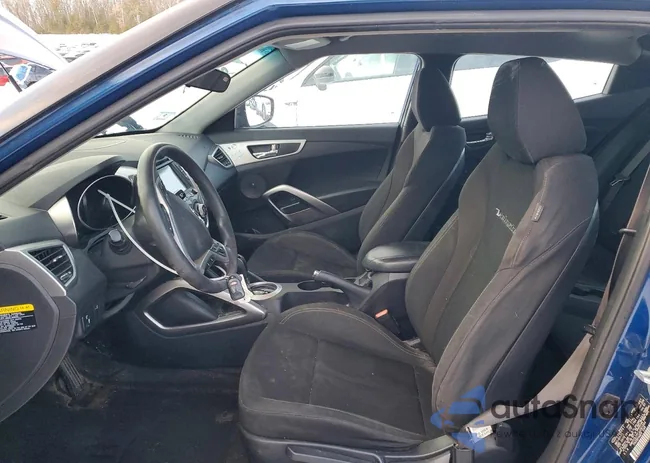 KMHTC6AD8GU261044: 76240575