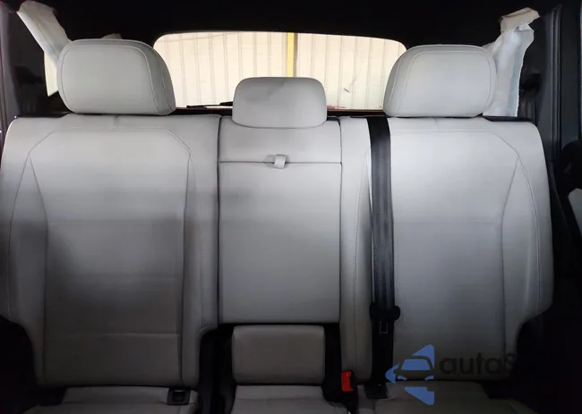 3VV3B7AX2LM149637: 77139355