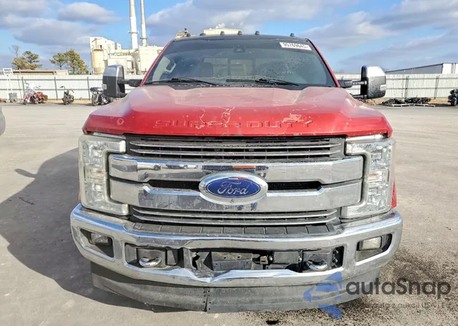 1FT8W3DTXJEB09383: 95769645