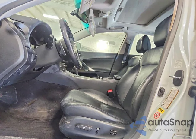 JTHCK262575014077: 77674135