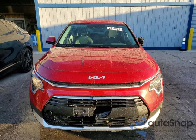 KNDCP3LE1T5322672: 79301595