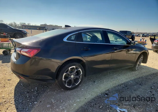 1G1ZD5ST8NF129021: 77166755