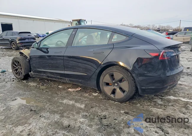 5YJ3E1EB9MF915080: 76319125