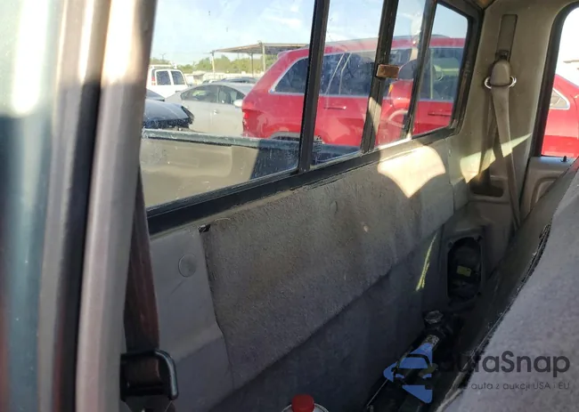 1FTCR10A0TPB37663: 75876645