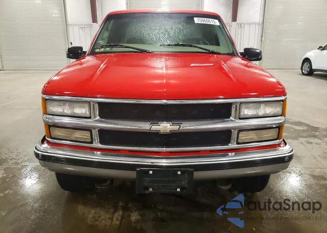 2GCEK19R6V1226143: 75960615