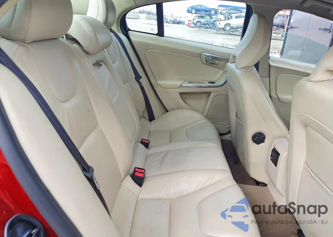 YV1622FS8C2090736: 78001685