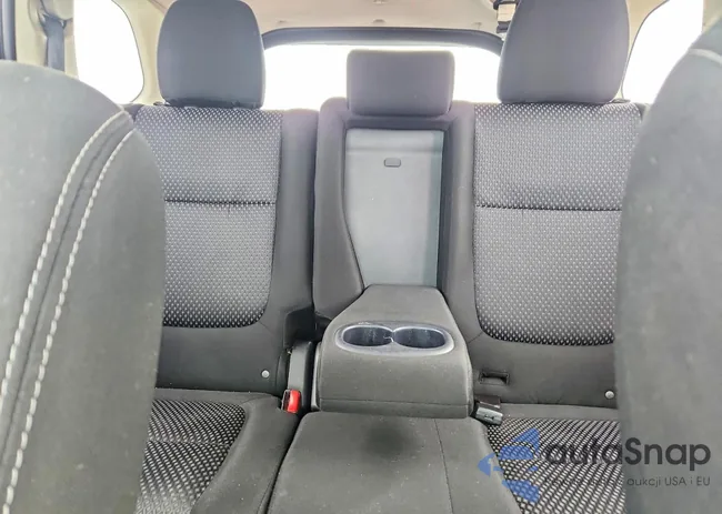 JA4AZ3A31GZ017748: 79053225