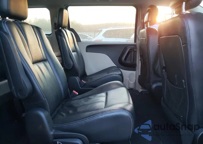 2C4RC1BG2GR172982: 76933585