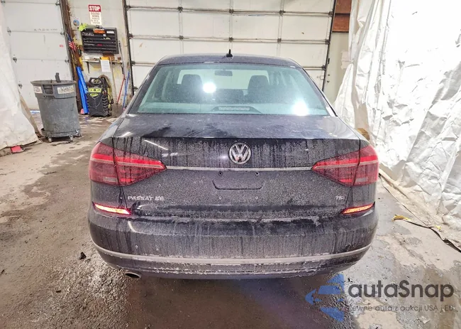 1VWBA7A31JC052158: 74949385