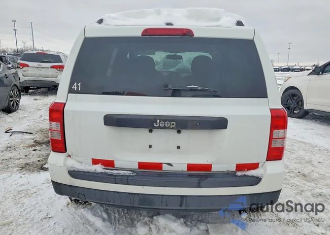 1C4NJPBB9GD720667: 75161835