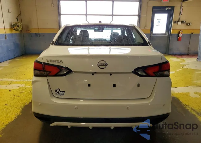 3N1CN8DV0PL820128: 77604675