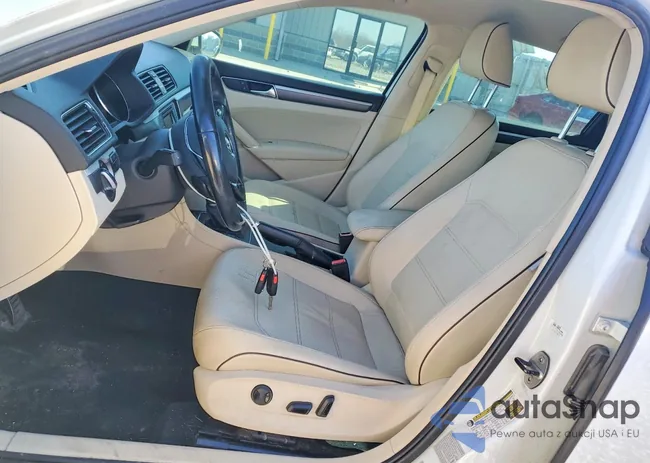 1VWAT7A38GC063852: 77292965