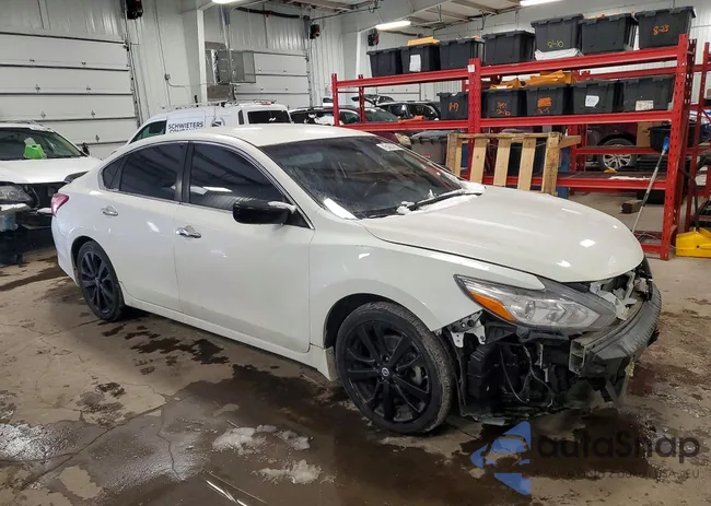 1N4AL3AP9JC281357: 75420255