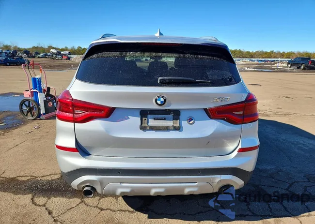 5UXTR9C51JLD66579: 77092415