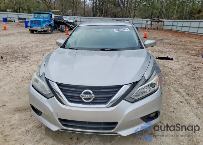 1N4AL3AP3JC190035: 78208265