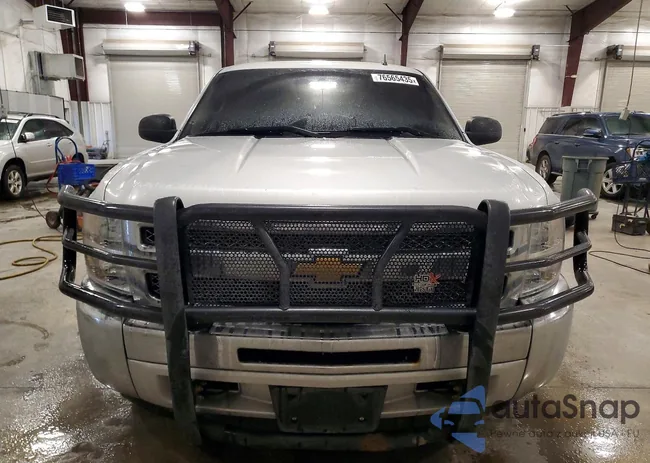 1GCRKSE73CZ338995: 76565435