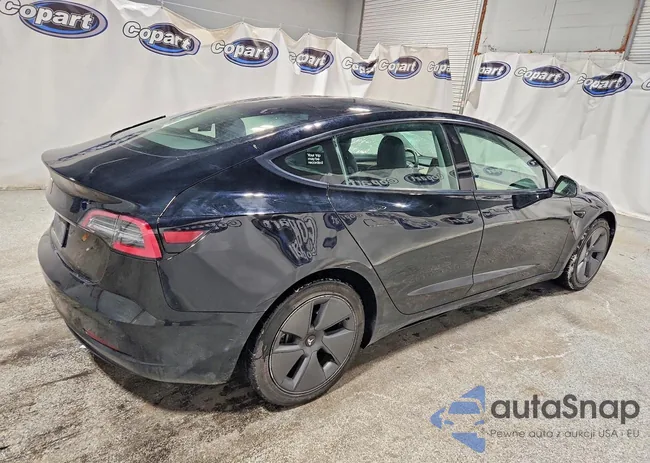 5YJ3E1EA3NF371653: 75654705