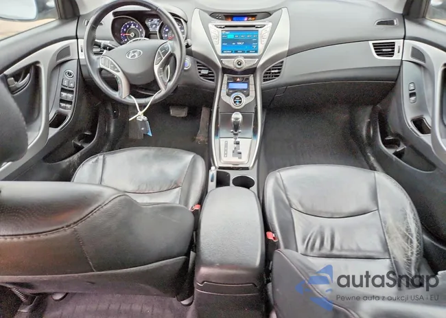 5NPDH4AE0DH251752: 77661015