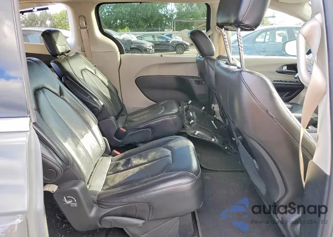 2C4RC1BG3NR154407: 76731475