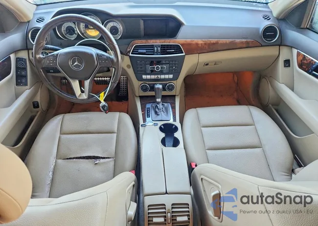 WDDGF8BBXCR232086: 75663365