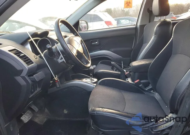 JA4JT3AW0BU014681: 76060205