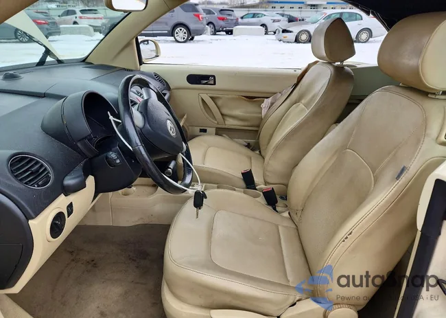 3VWRW3AL1AM007180: 75300525