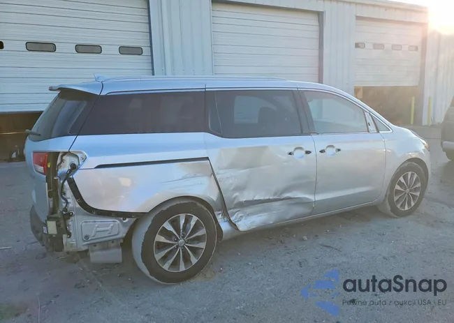 KNDMC5C1XH6312037: 75546355