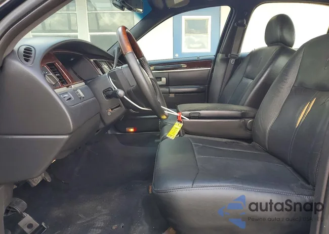 2LNHM82VX9X602316: 77090625