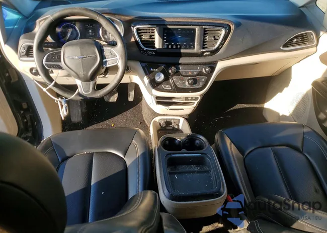 2C4RC1DGXLR264882: 76746265