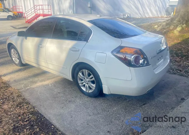 1N4AL2AP5CC145126: 76643035