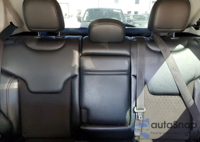 3C4NJCBB3HT658638: 79510305