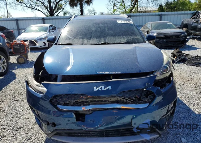 KNDCB3LC8N5509004: 78763545