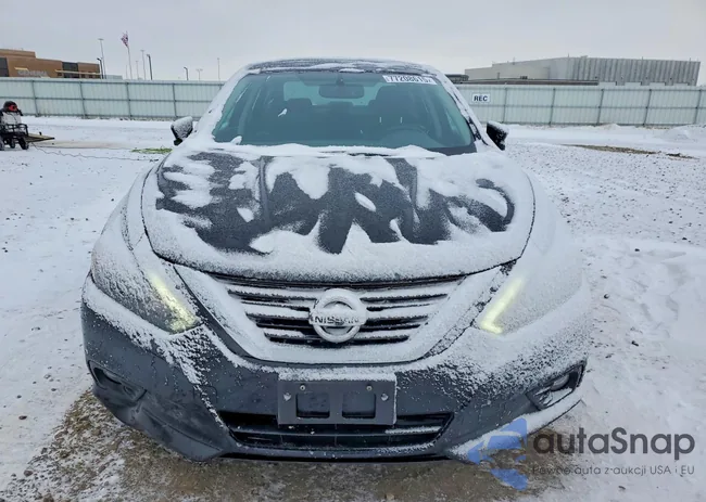 1N4AL3AP4JC143760: 77208615