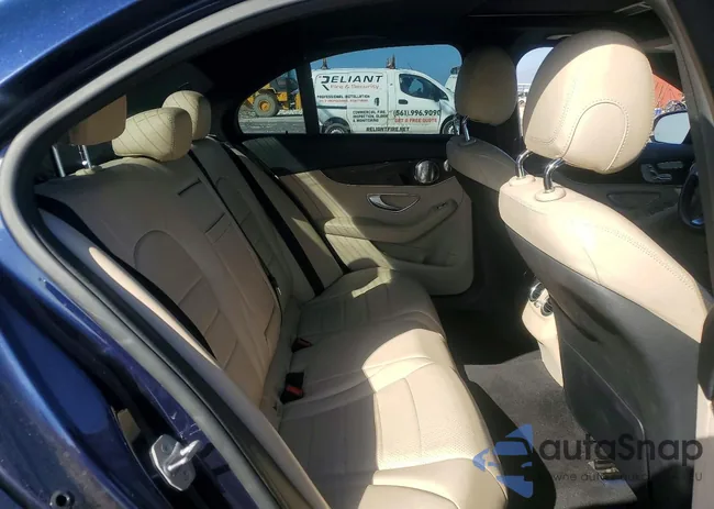 55SWF4KB8JU242678: 77014725