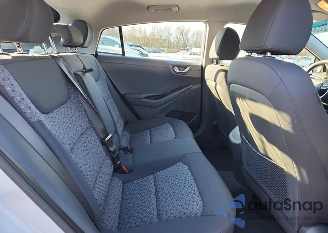 KMHC75LH0KU035815: 78073375