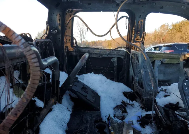 1C6RR7WT7ES474084: 77280745