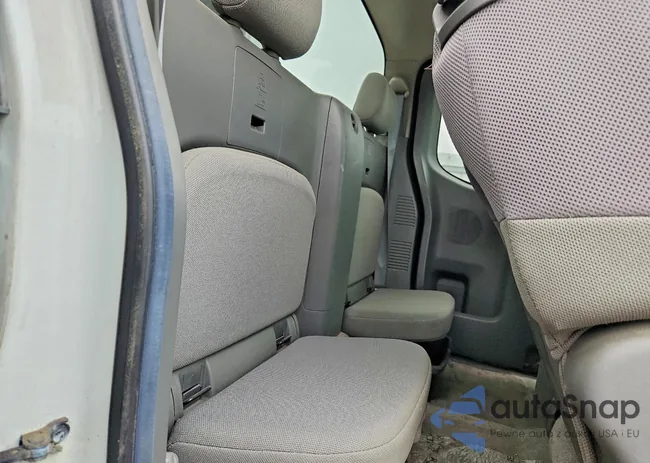 1N6BD0CT1DN752945: 77975545