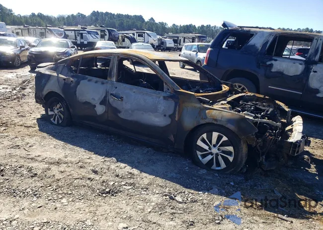 1N4BL4BV9LN318972: 76467075