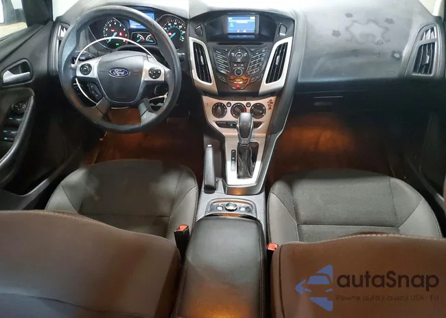 1FADP3F25EL411462: 76447885