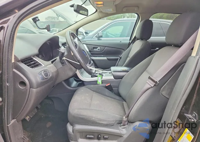 2FMDK3JC2DBE30439: 77471135