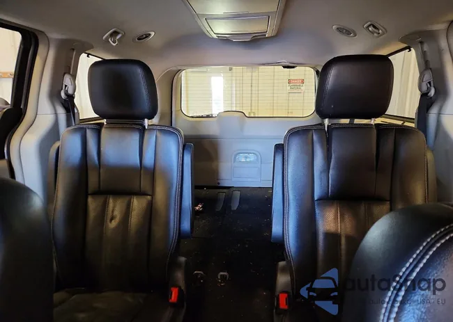 2C4RC1CG5DR722931: 76822335