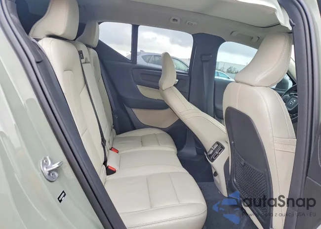 YV4L12UE1R2229314: 76058405