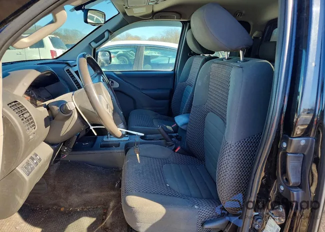 1N6AD0CW1GN764653: 77161555