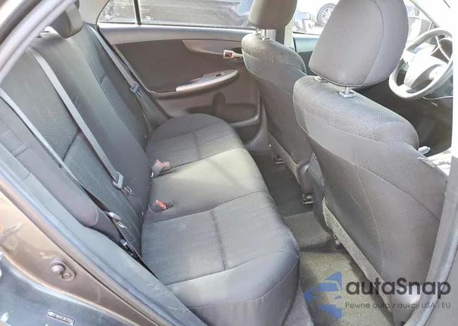 2T1BU4EE2BC705352: 76367125